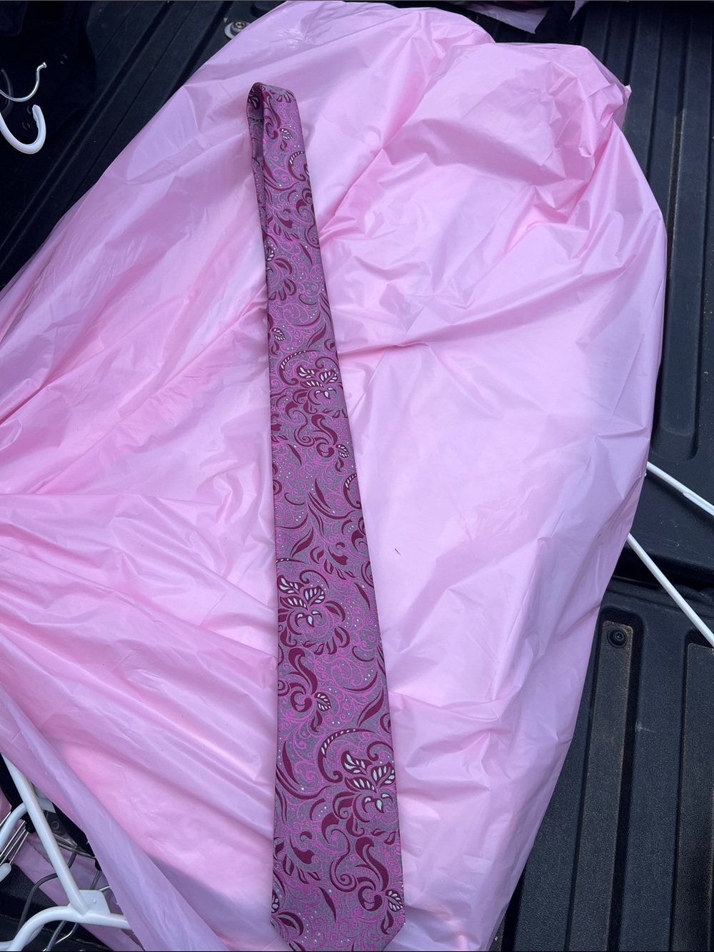 Pierre Cardin Pink Paisley Silk Tie